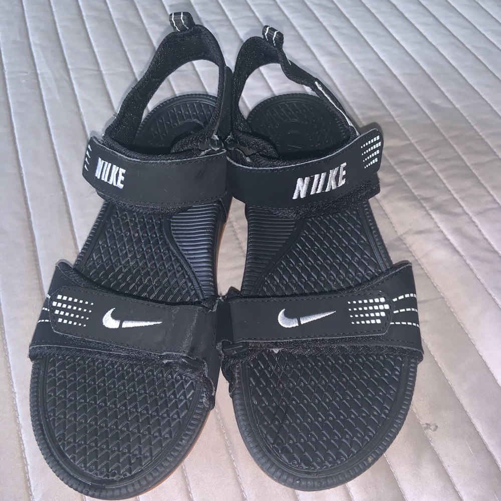 Sandals Nike since 1946